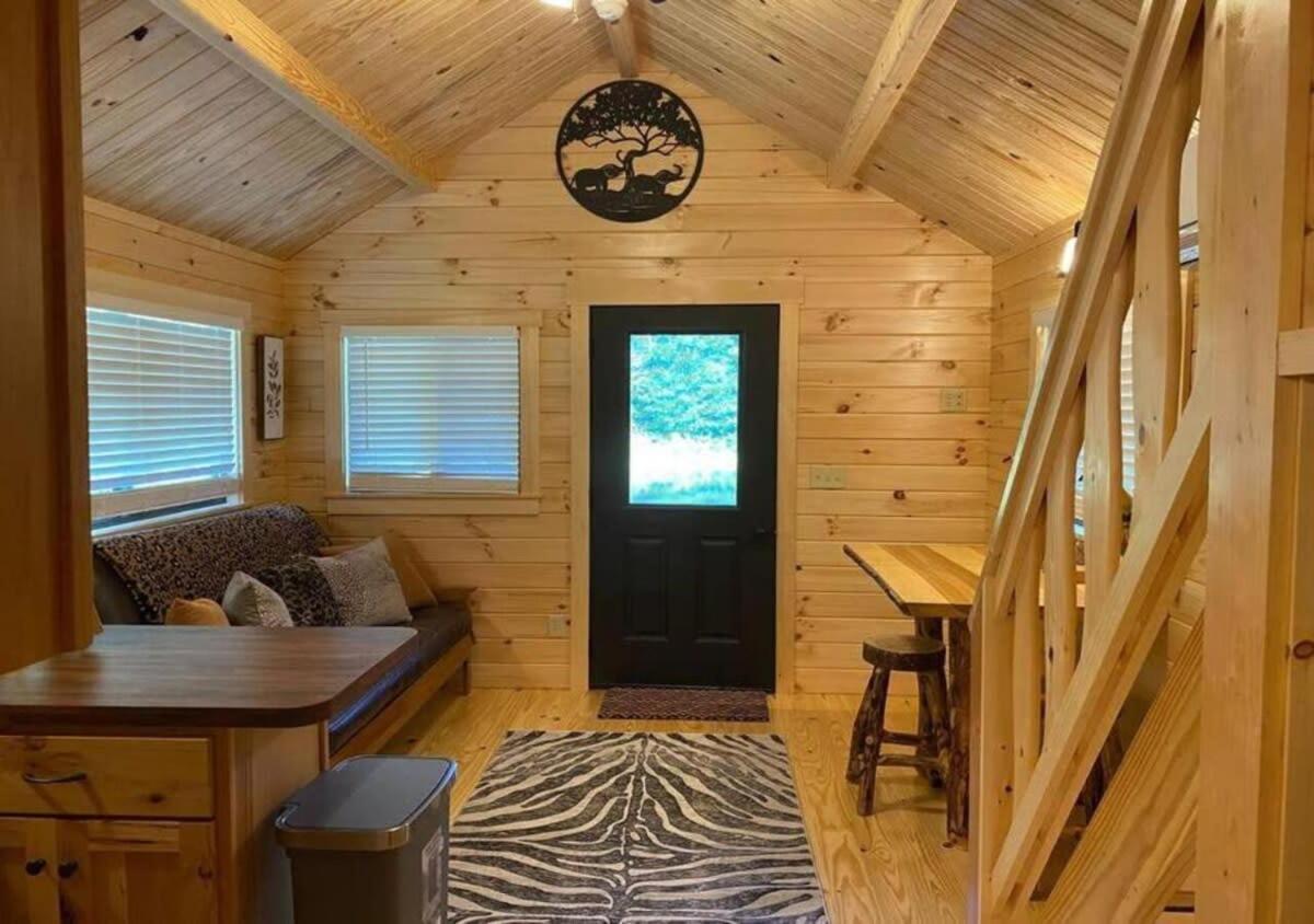 Serene 1Br Cabin Near Nc Z00 With Loft & Waterview Ашбъро Екстериор снимка