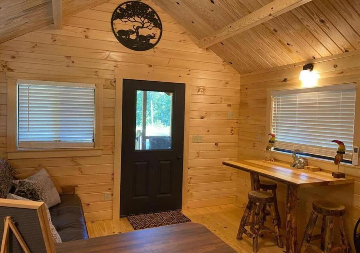 Serene 1Br Cabin Near Nc Z00 With Loft & Waterview Ашбъро Екстериор снимка